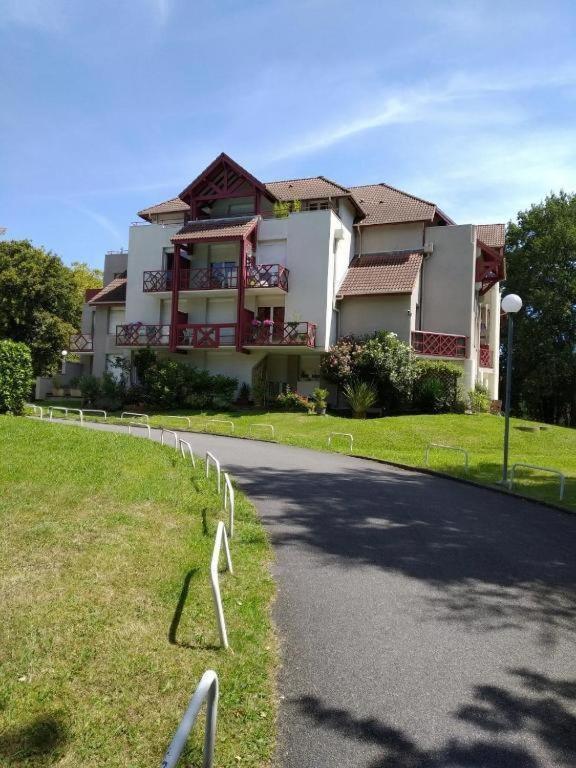 Appartamento L'Etoile Paloise -Terrasse &Wifi &Parking &Piscine Pau Esterno foto